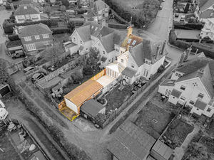 Photo 13- click for photo gallery